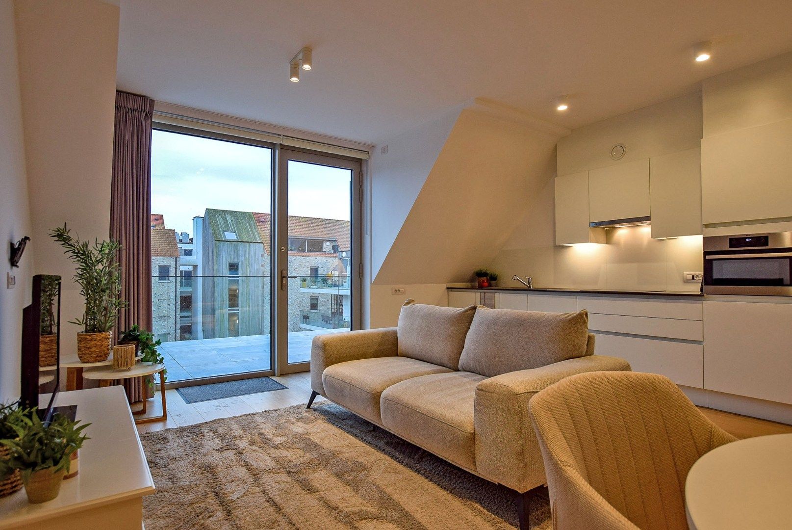 Prachtig 1-slaapkamerappartement (assistentiewoning) in Residentie Clarenhof, uniek wonen in hartje Nieuwpoort.  foto 4