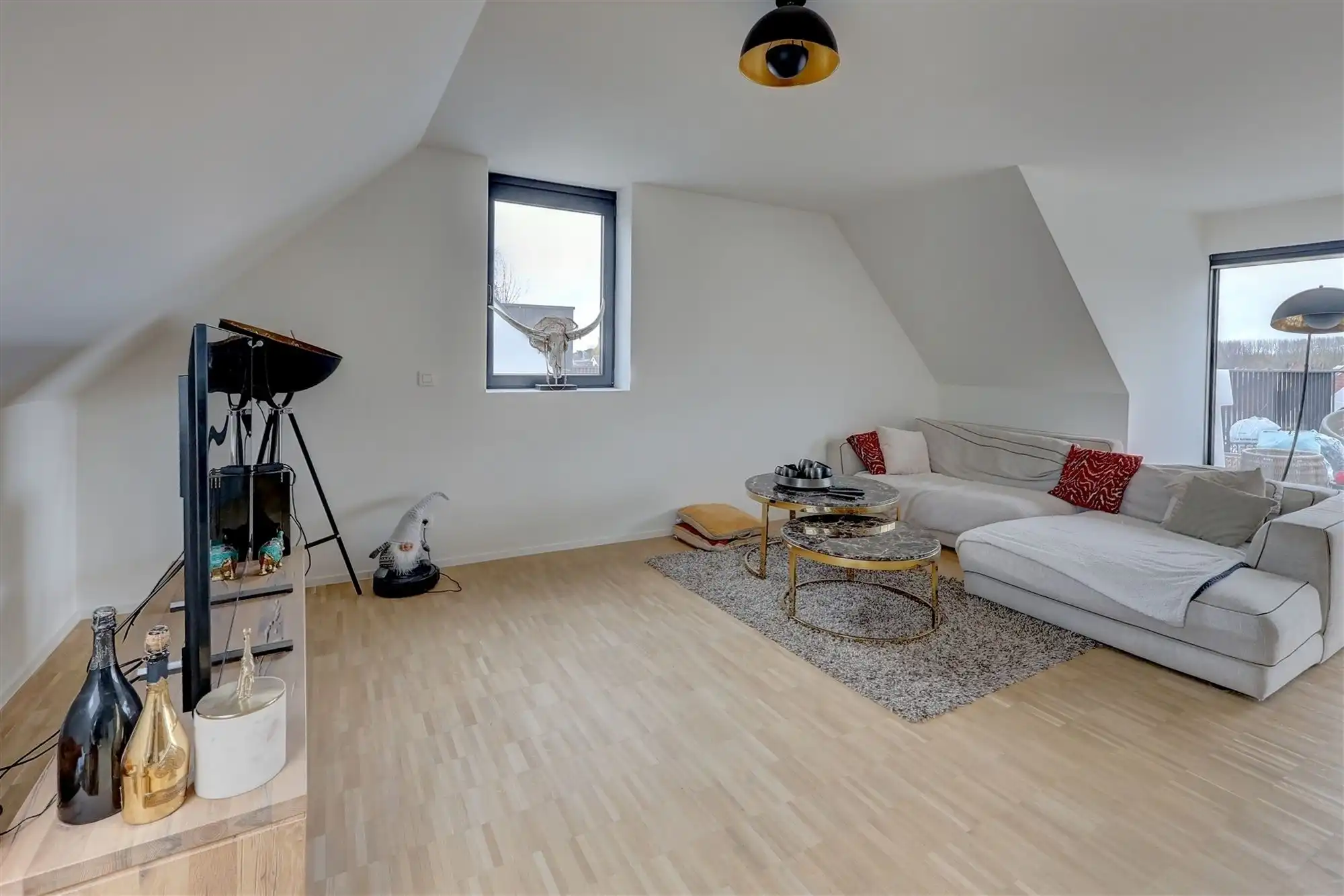 Luxe penthouse met prachtig terras van 46m² foto 3