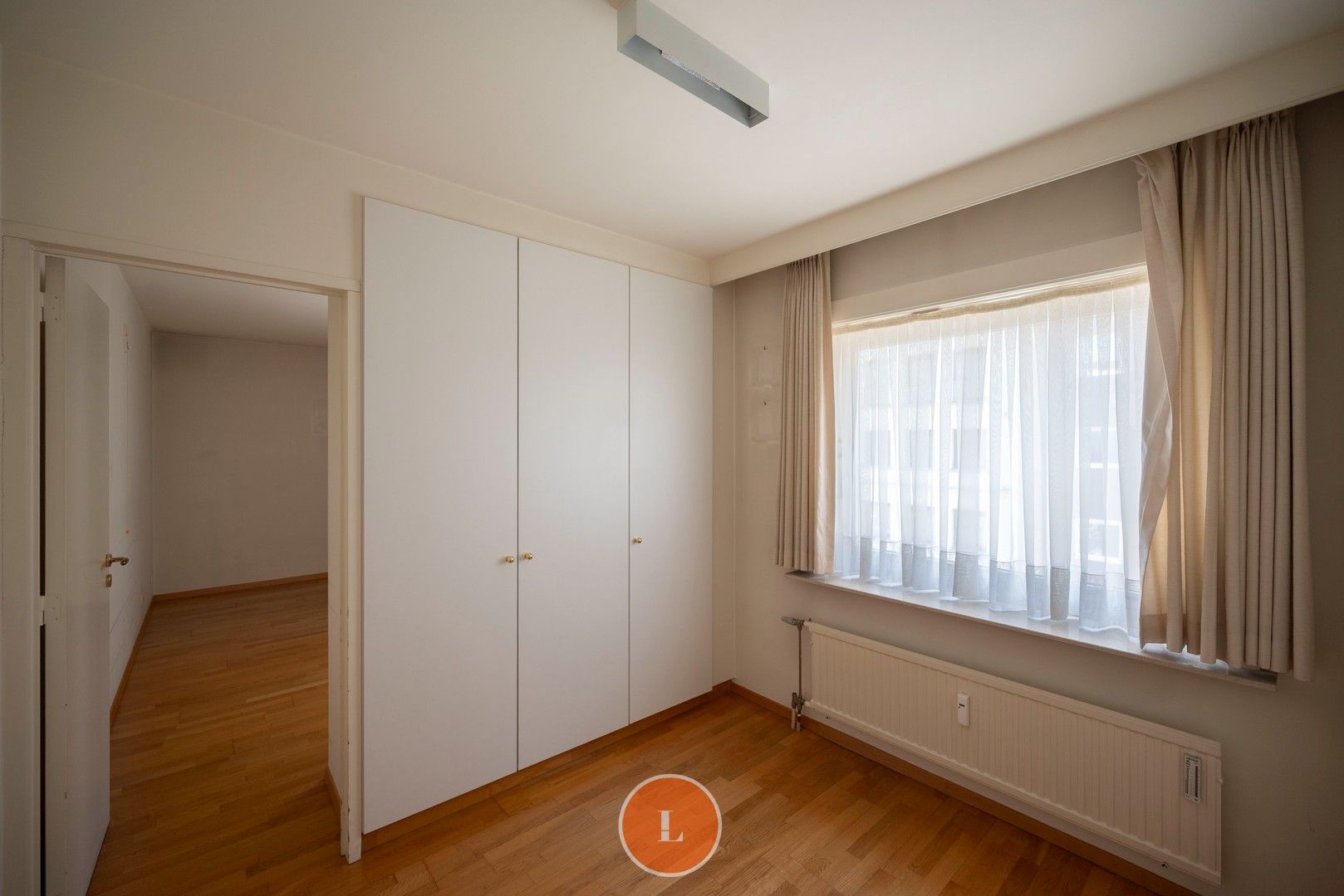 Instapklaar appartement met garage te koop in hartje Harelbeke foto 12
