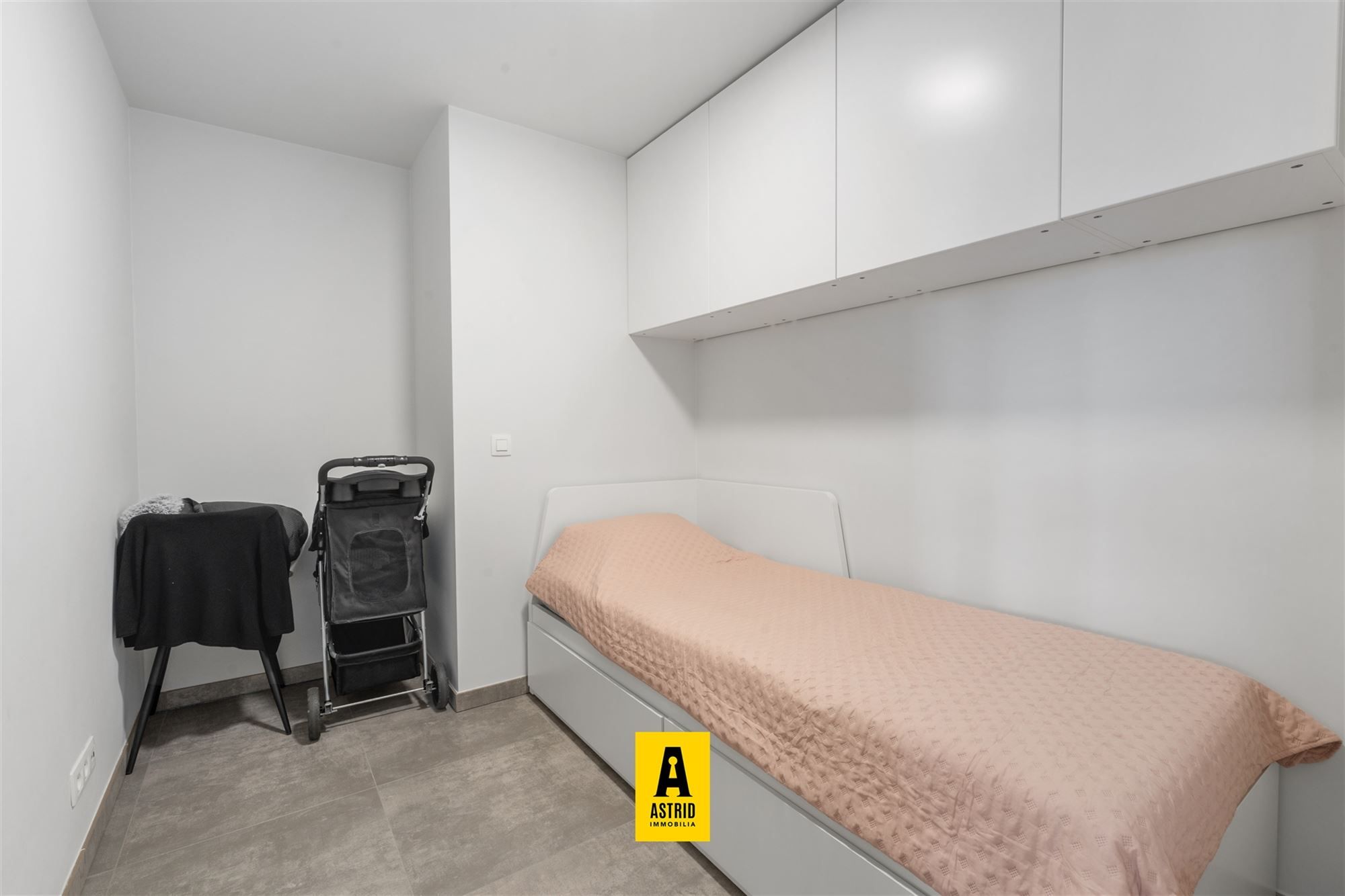 Luxueus (quasi nieuw) appartement vlakbij het strand!  foto 12