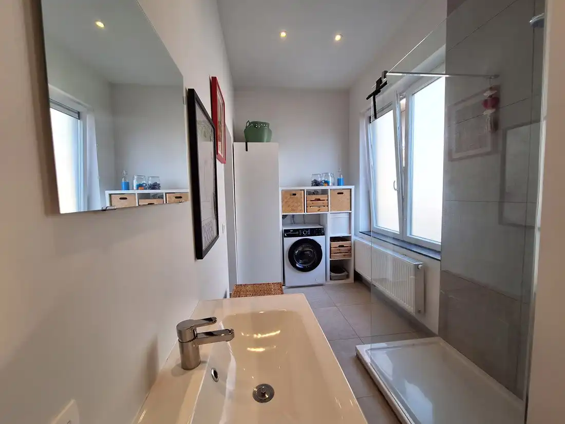 Mooi gerenoveerd appartement dichtbij het centrum van Hasselt foto 10