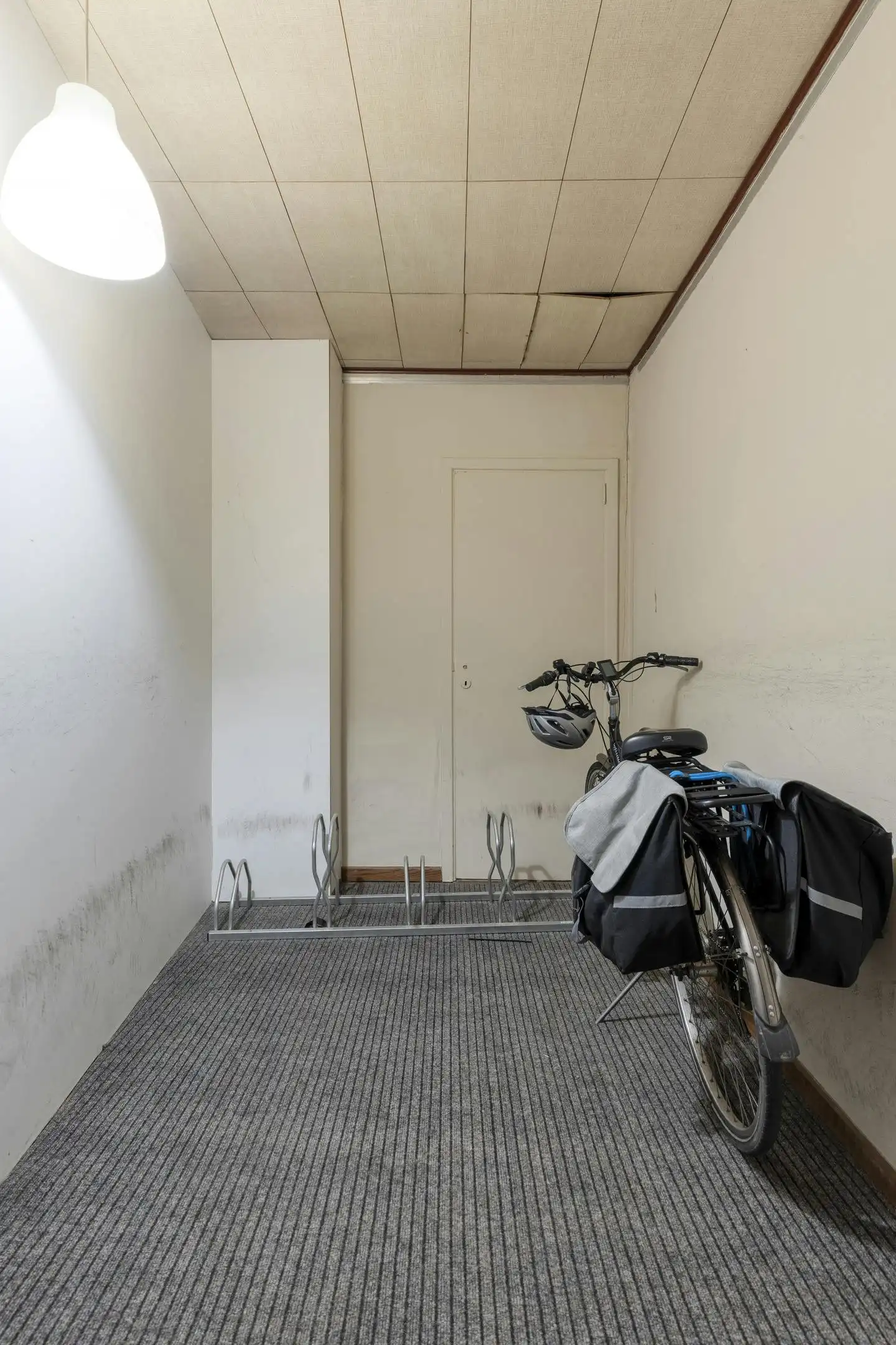 Gezellig studentenhuis met 5 vergunde kamers te koop  foto 6