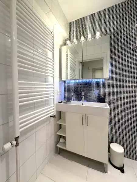 MODERN GERENOVEERD APPARTEMENT OP UITSTEKENDE LIGGING foto 8