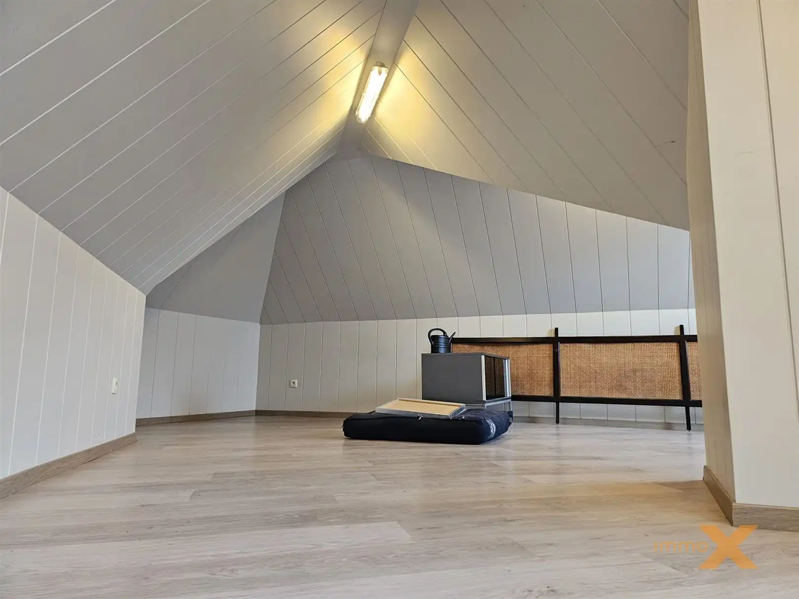 INTAPKLARE CHARMANTE WONING MET 3 SLPKS foto 30