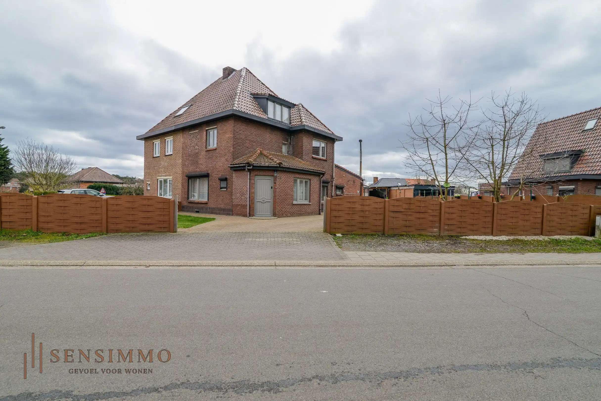 Halfopen woning met 4 slaapkamers in Houthalen-Helchteren foto 27