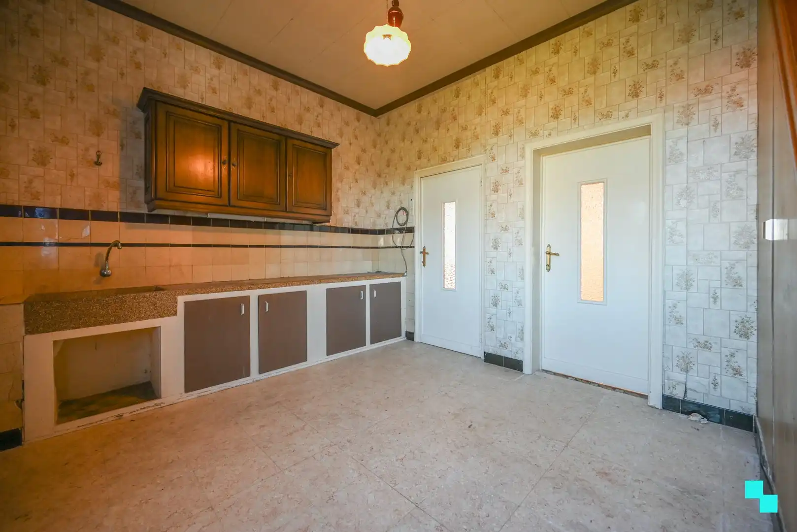 Te renoveren woonst landelijk gelegen tussen Izegem en Ardooie foto 18