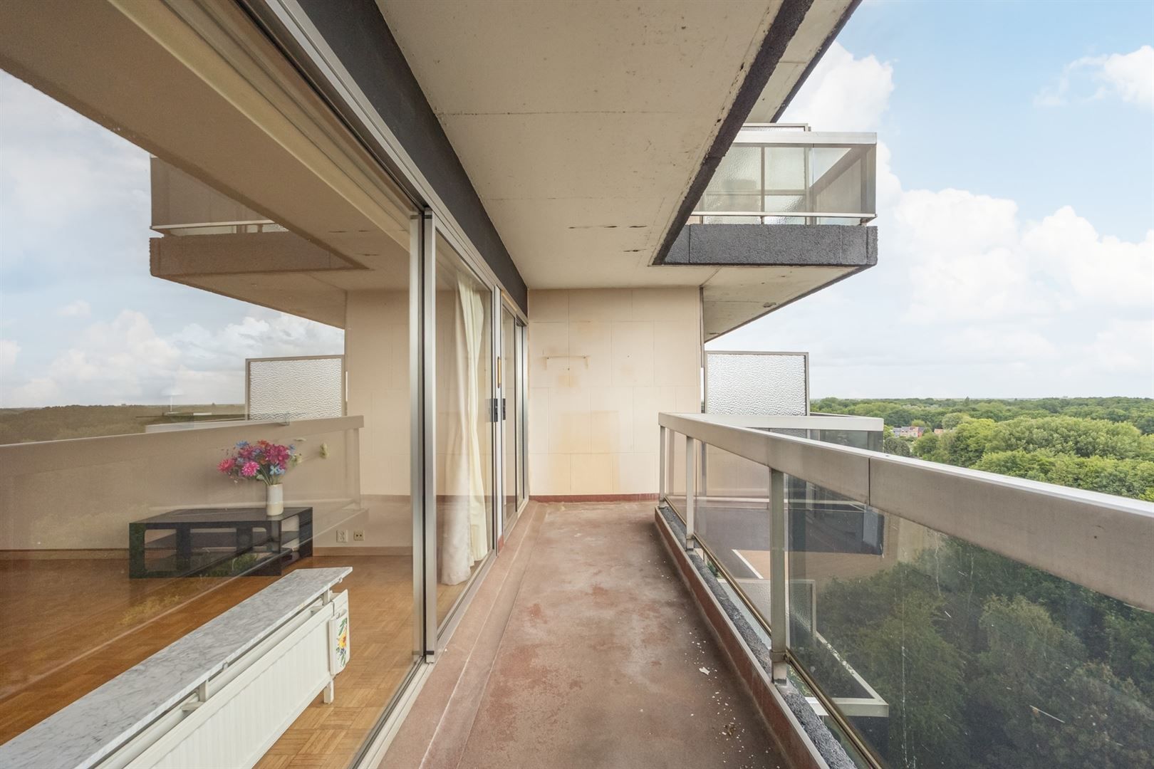 Lichtrijk appartement met twee terrassen foto 7