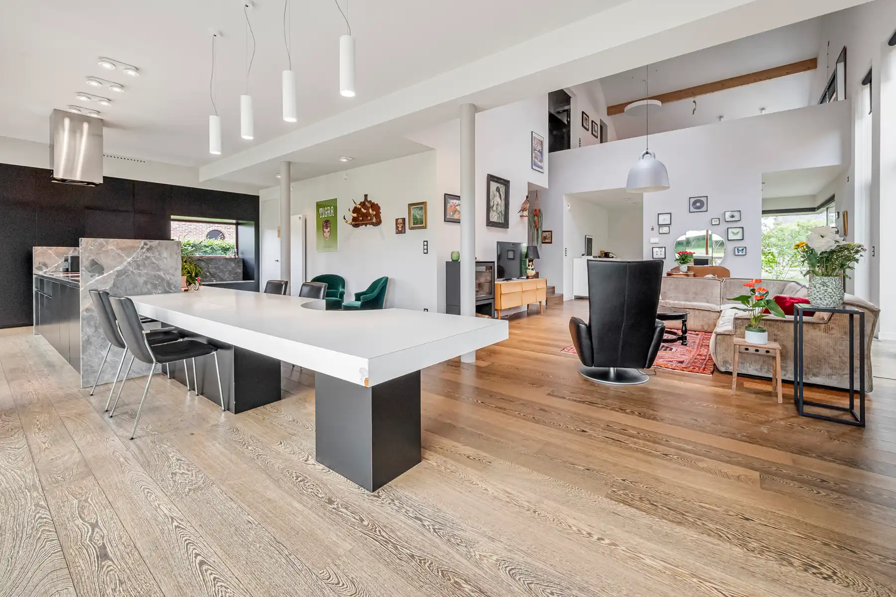 Exclusieve villa met hoogstaande afwerking foto 5