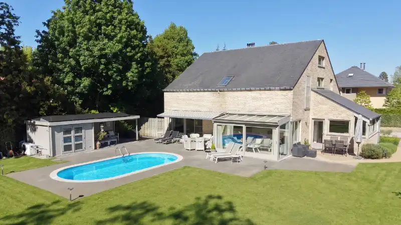 Villa van 330m² op 22 are met openluchtzwembad foto 2