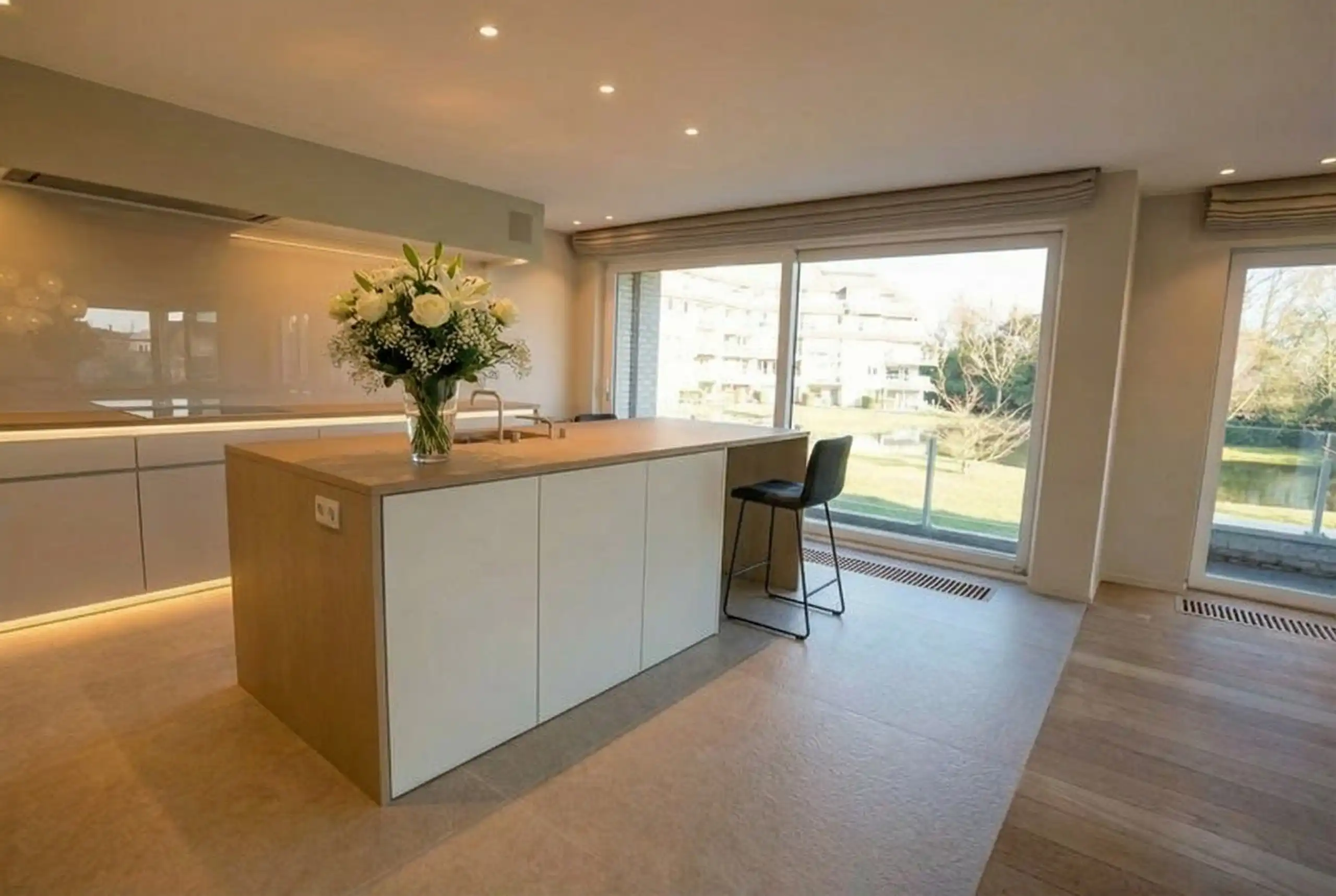 Zeldzame parel!  Klasse appartement met groen panorama foto 7