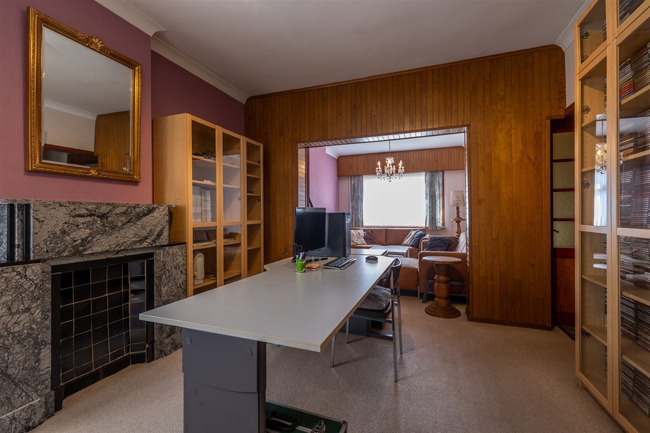 robuuste te renoveren woning op 11a10ca foto 11