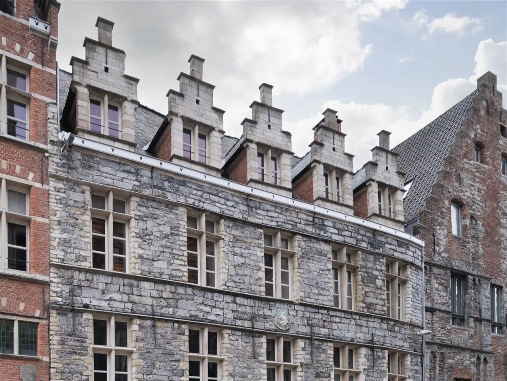 Rust en ruimte in het centrum

 foto 14