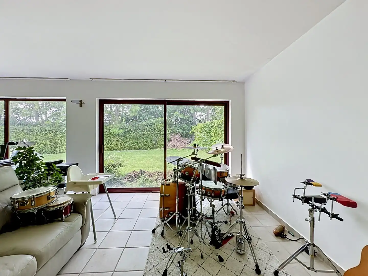 Ruime gelijkvloerse villa met prachtige tuin op toplocatie in Korbeek-Lo foto 12