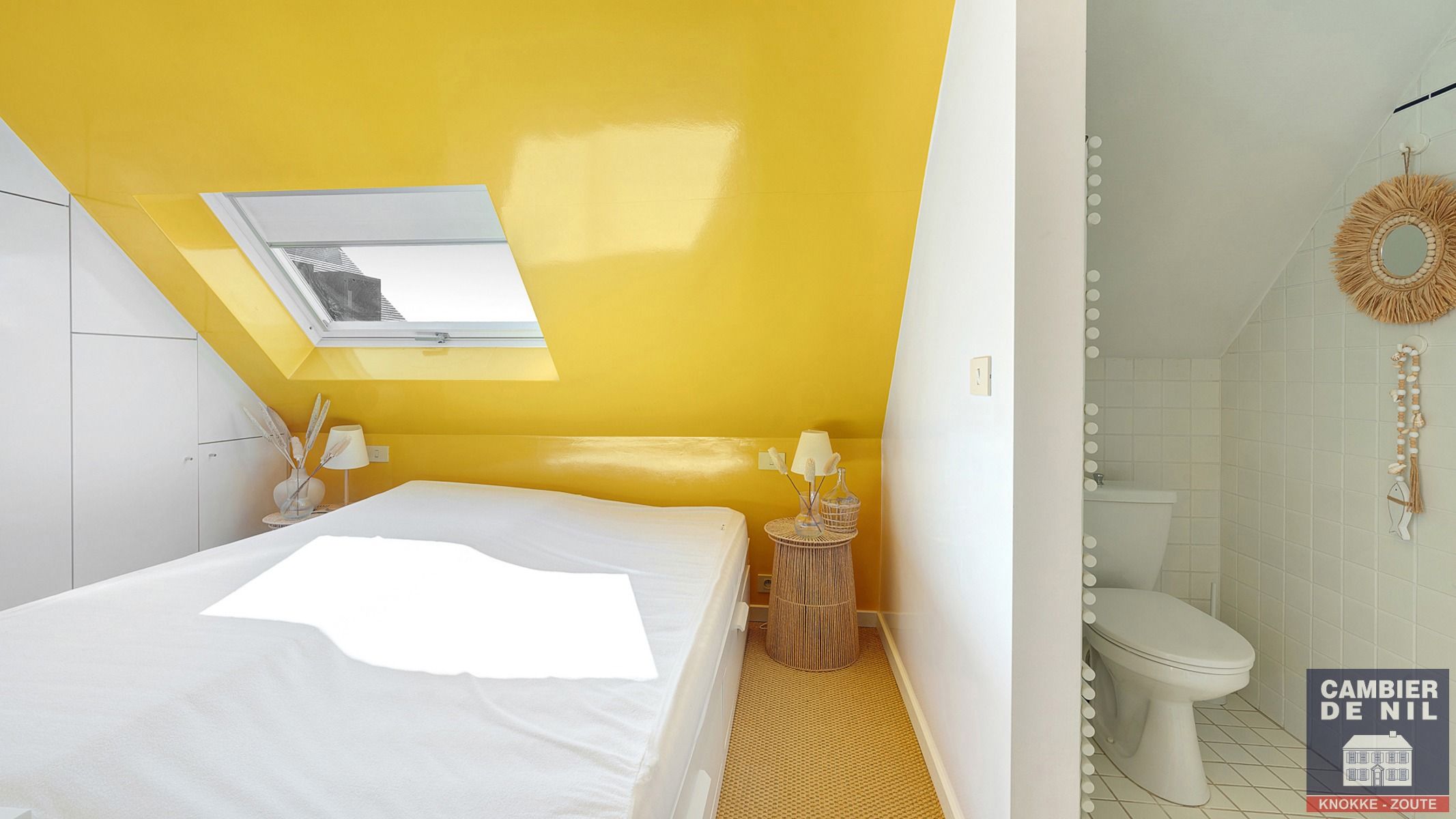 Schitterend duplex appartement met terras voor-en achteraan in hartje Zoute foto 17