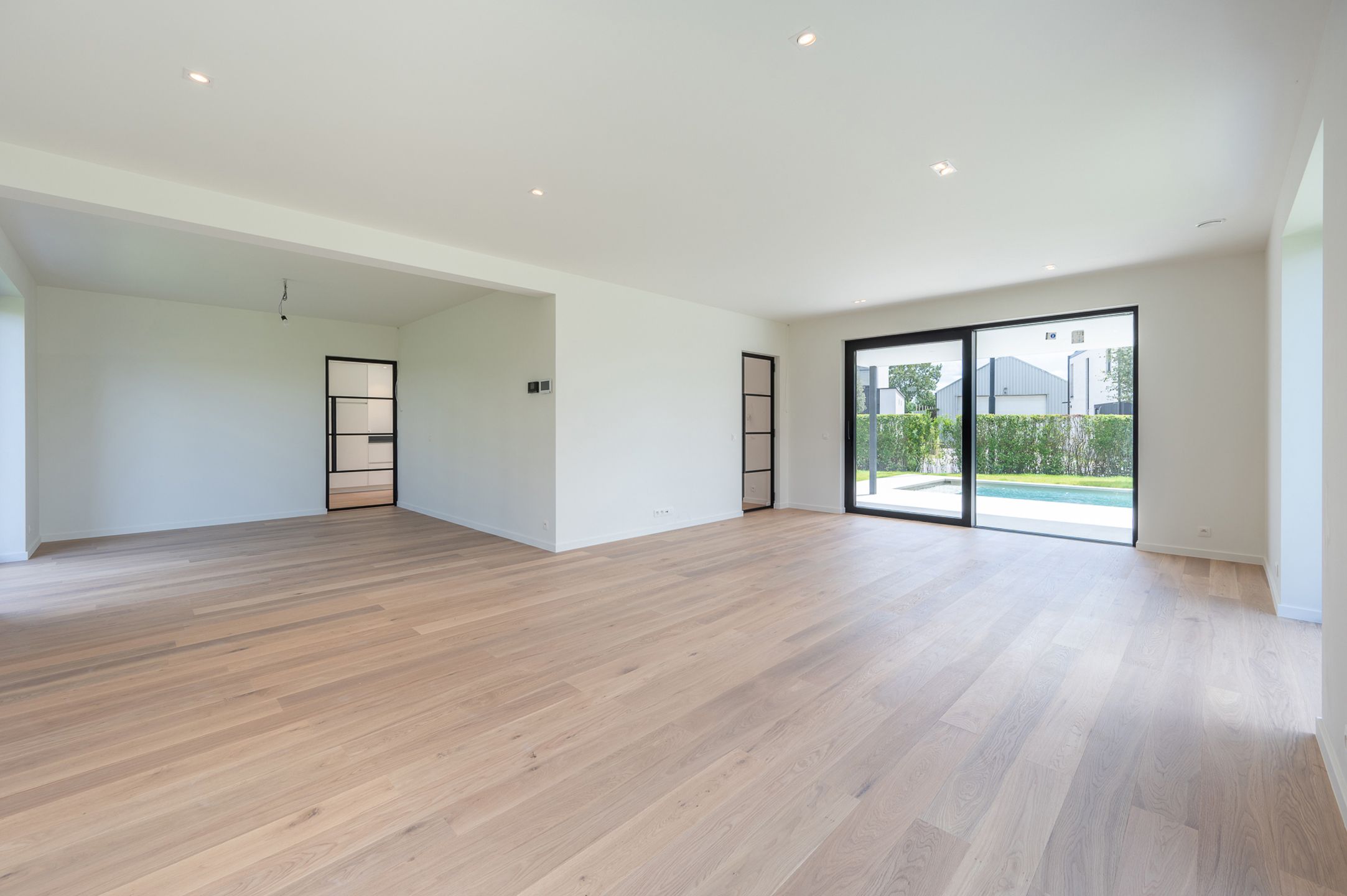 NIEUWBOUWVILLA met zwembad, residentieel gelegen... foto 7
