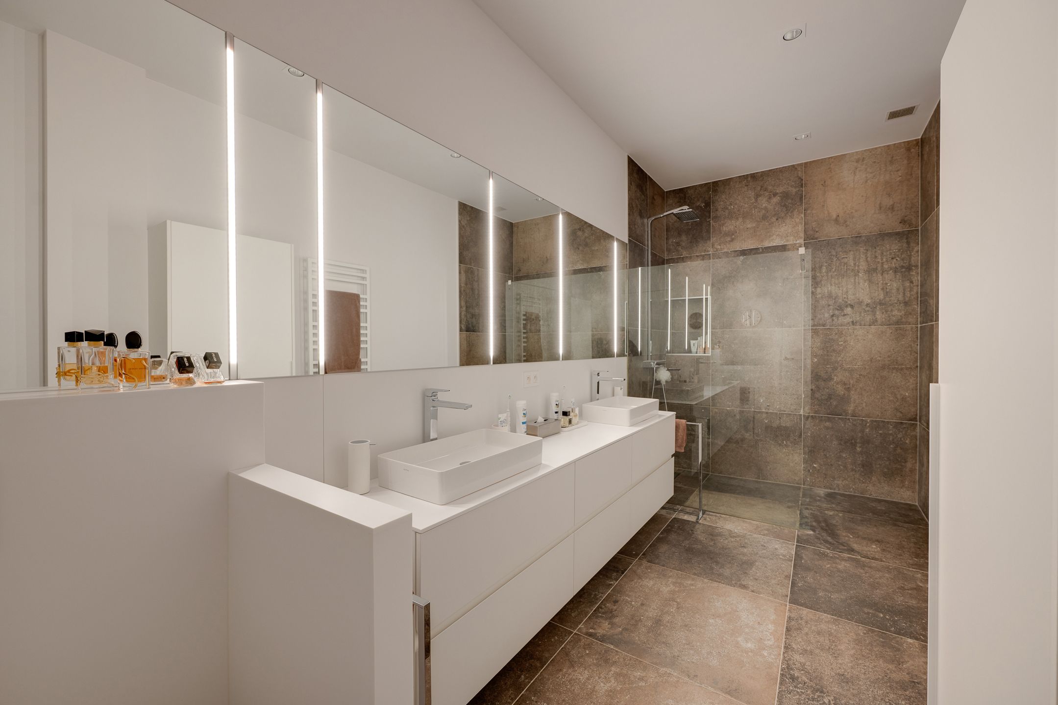 Exclusieve loft met terras op een unieke locatie aan het MAS foto 14