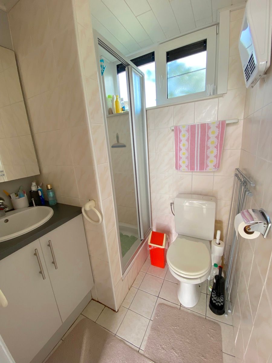 Vakantiewoning  mét staanplaats op 300 meter van de zee! foto 10