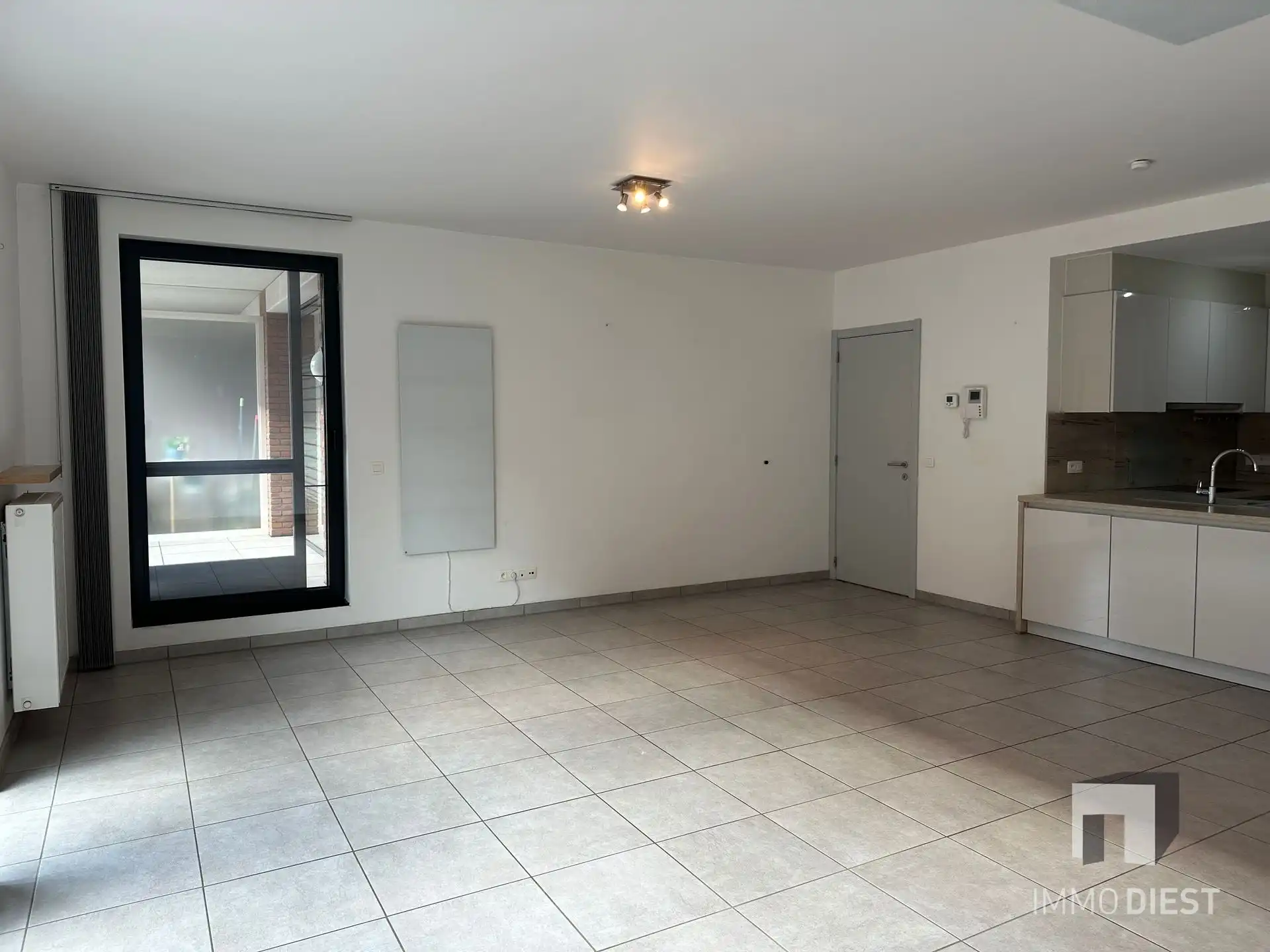 Appartement met 1 slaapkamer, parking en kelder foto 16