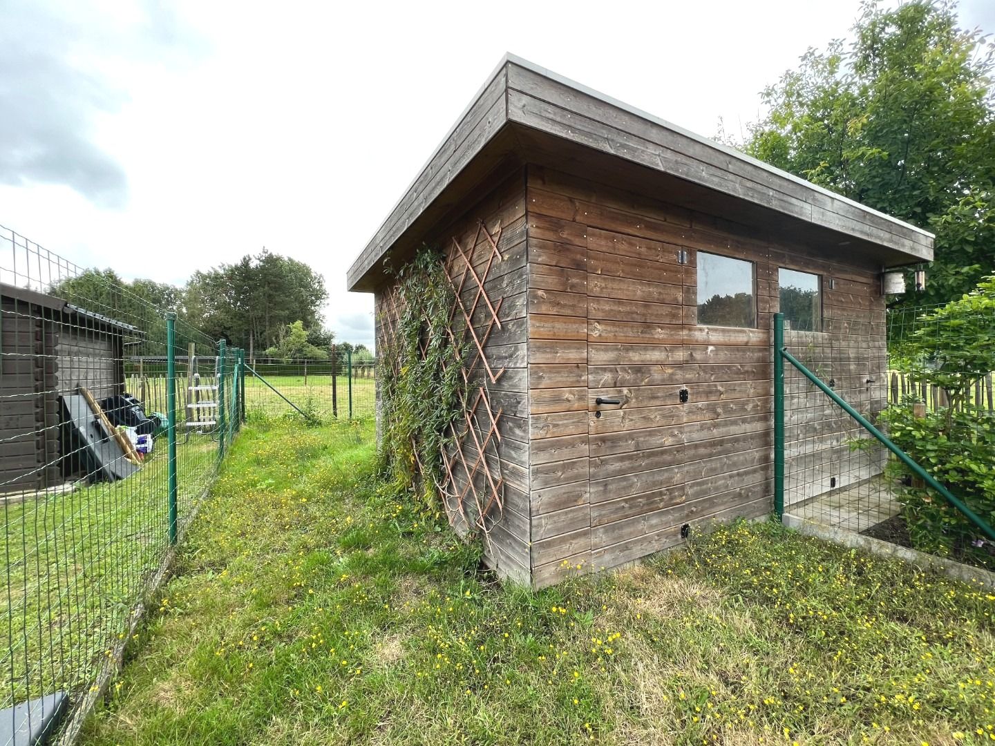 3 slaapkamer woning met tuin en garage foto 19