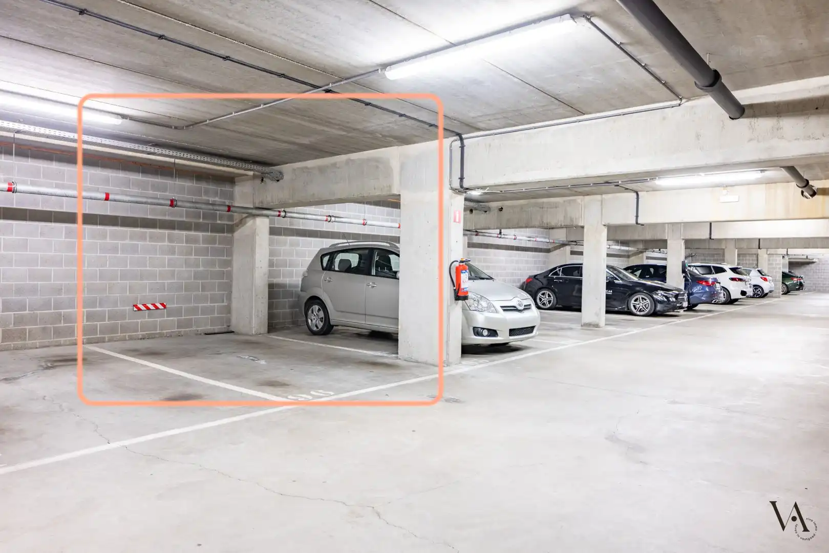 Ruim appartement met 2 slaapkamers en prachtig uitzicht over de jachthaven en het historische centrum foto 25