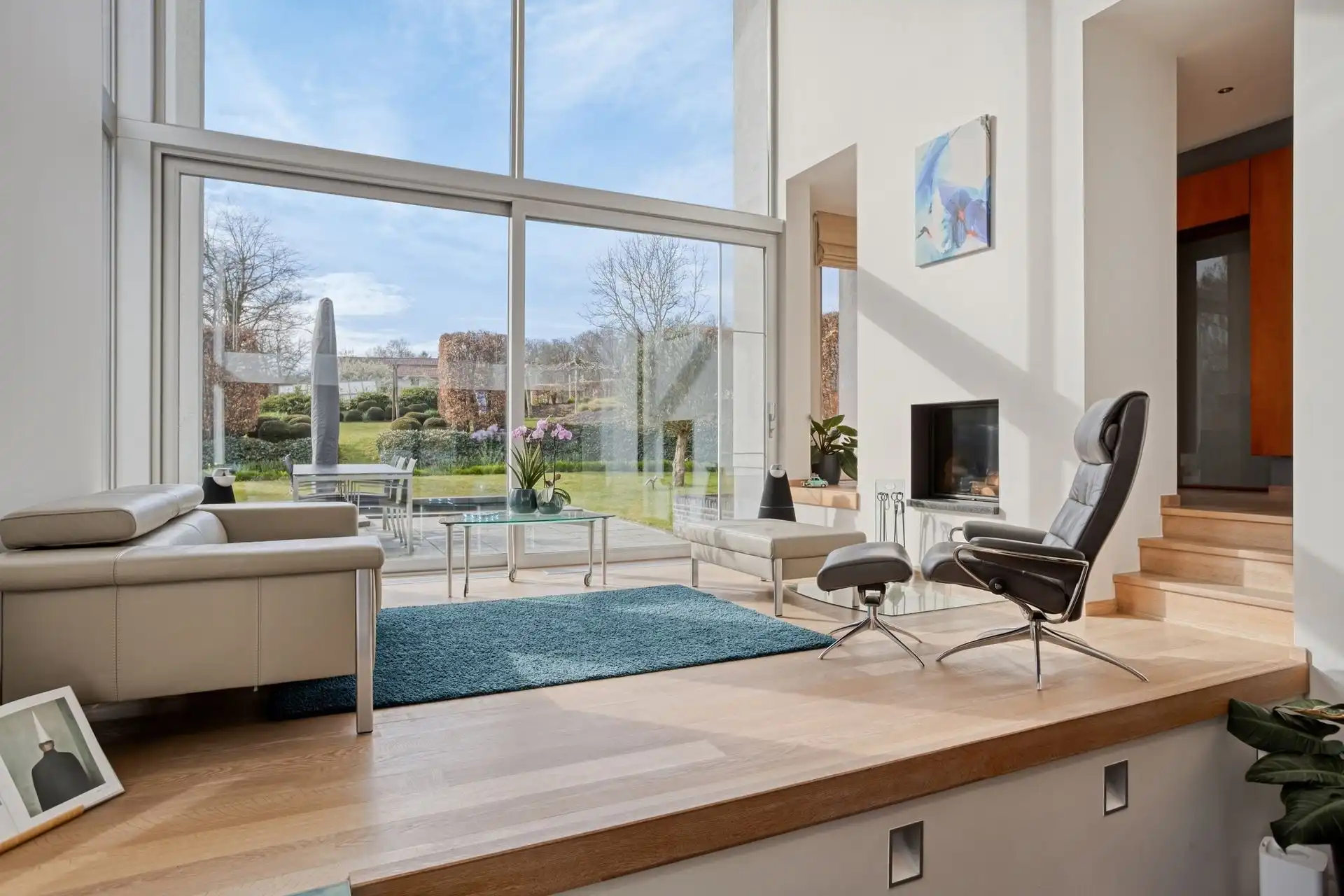 Lichtrijke, moderne villa in perfecte staat op rustige locatie foto 10