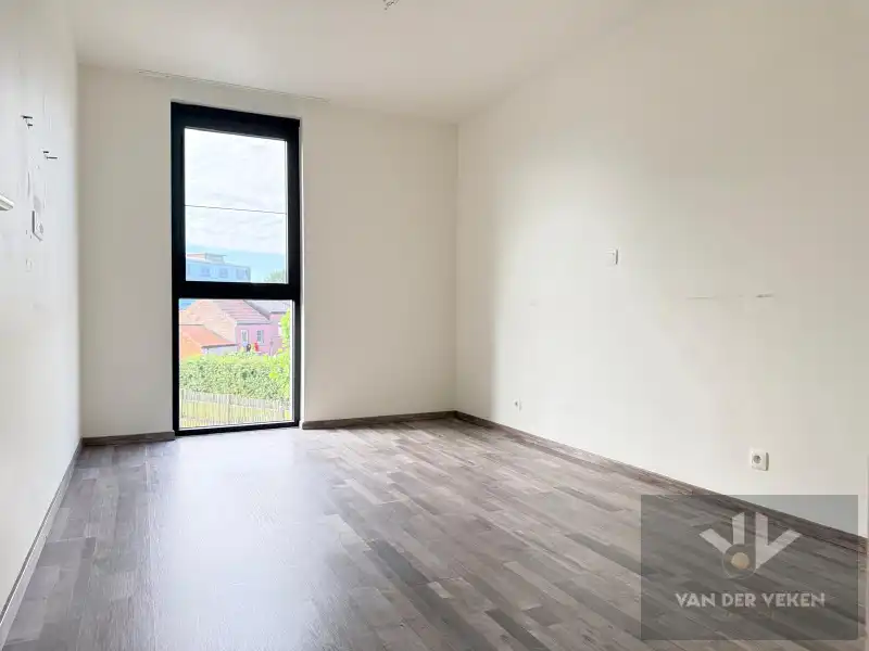 Rustig gelegen 2 slaapkamer appartement! foto 11