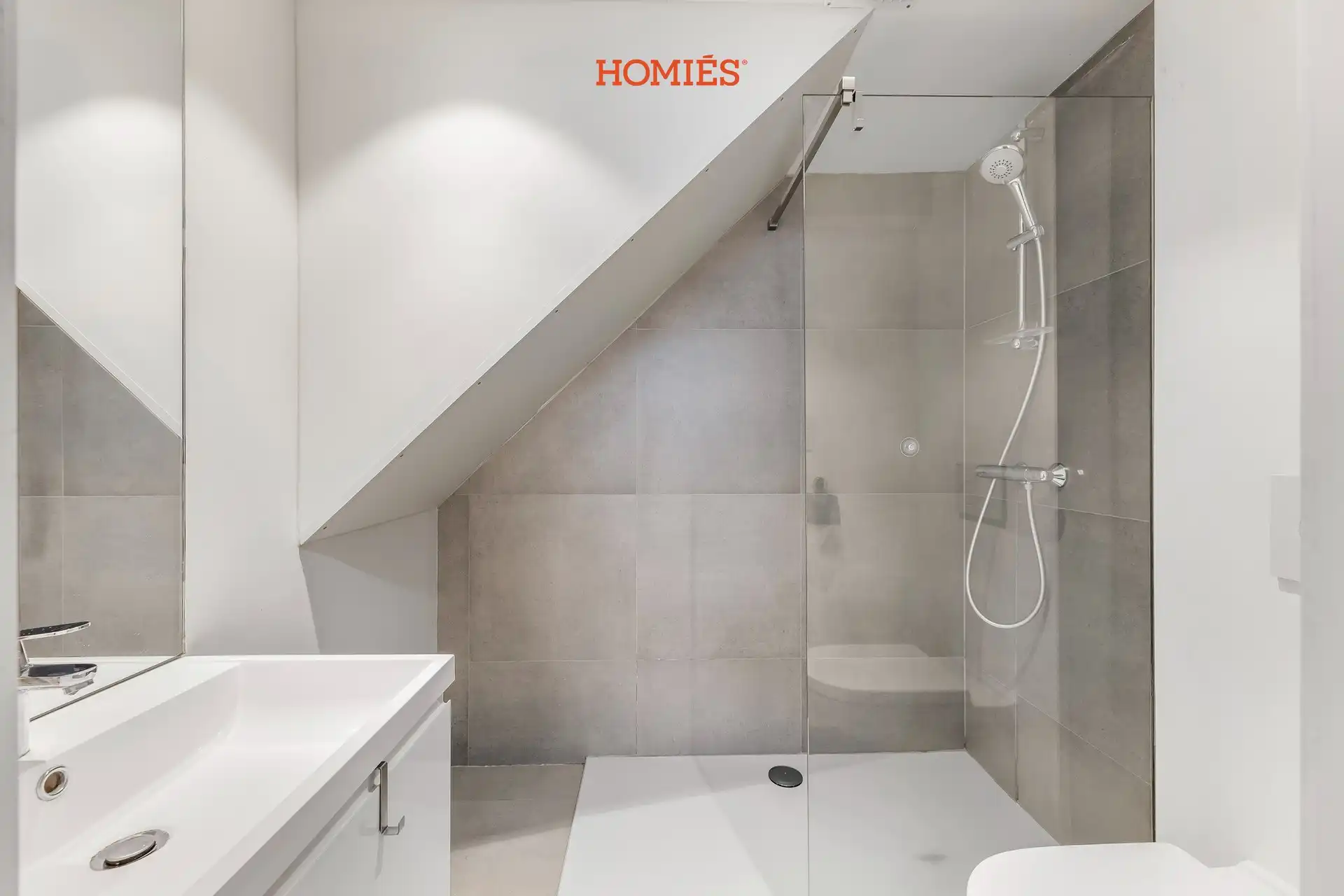 Charmante stadswoning met 3 slaapkamers en zonnig terras foto 10