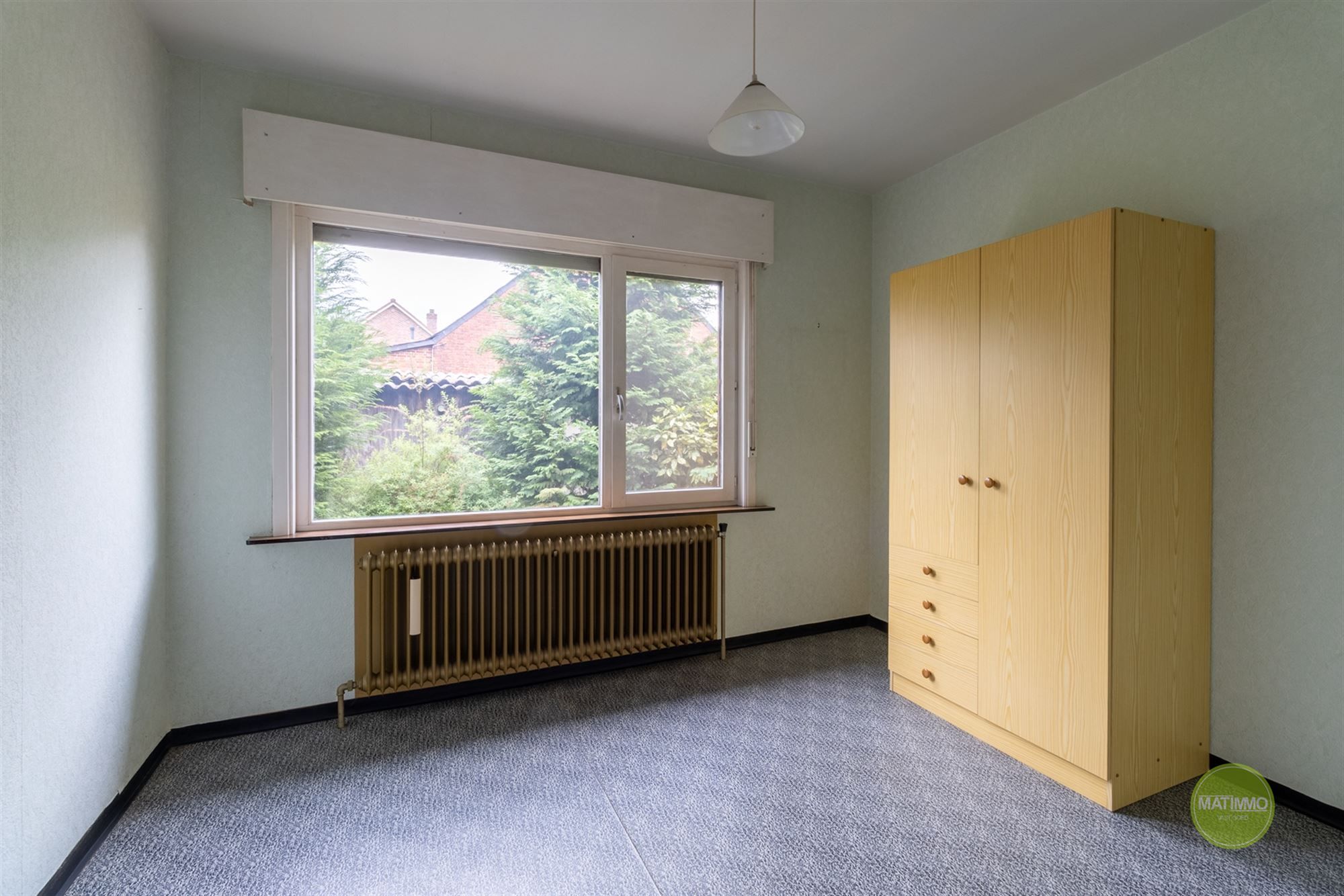 Vrijstaande laagbouwwoning met grote tuin in Mol-rauw foto 9