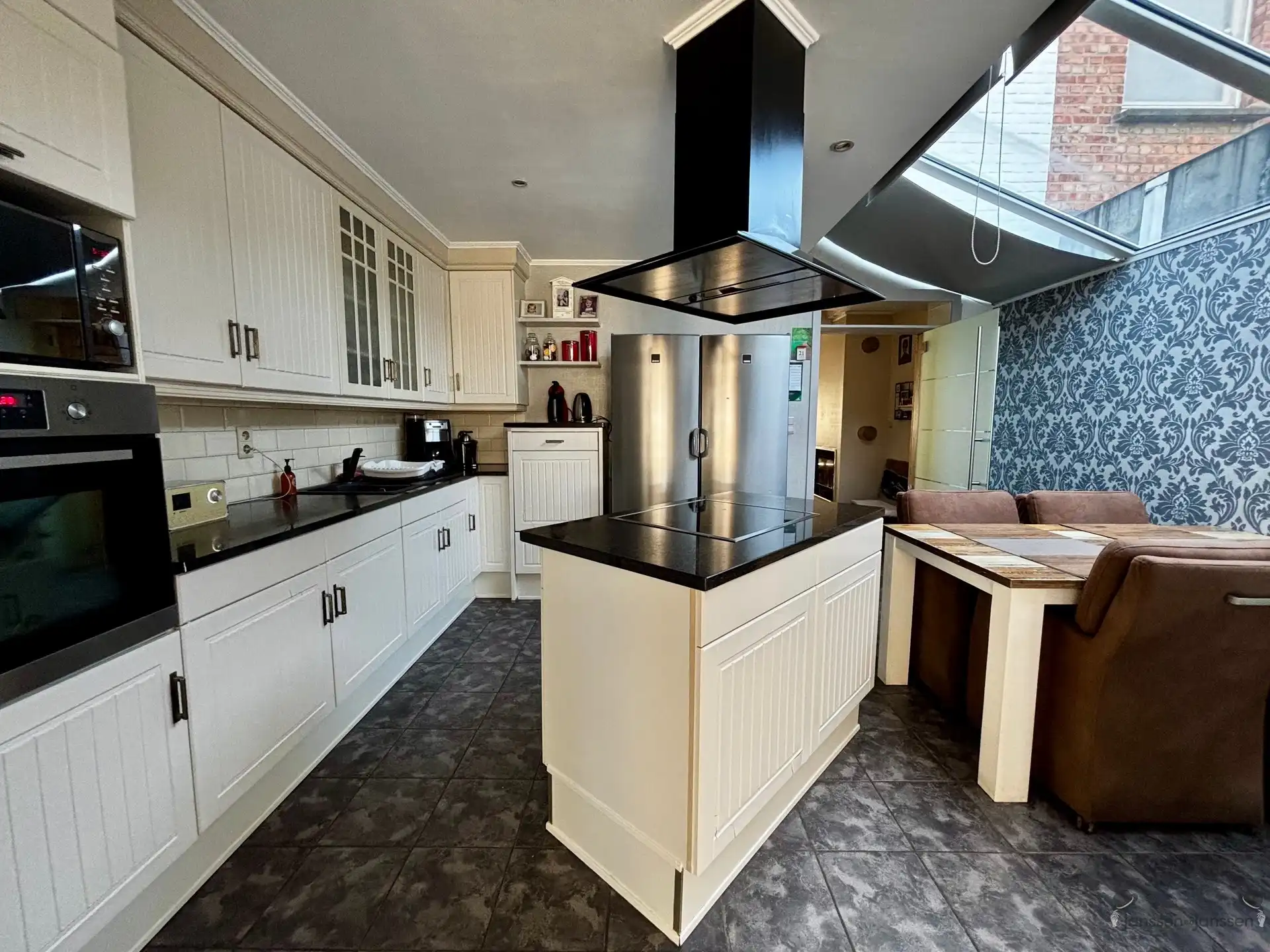 Rijwoning met 3 slaapkamers & tuin foto 5