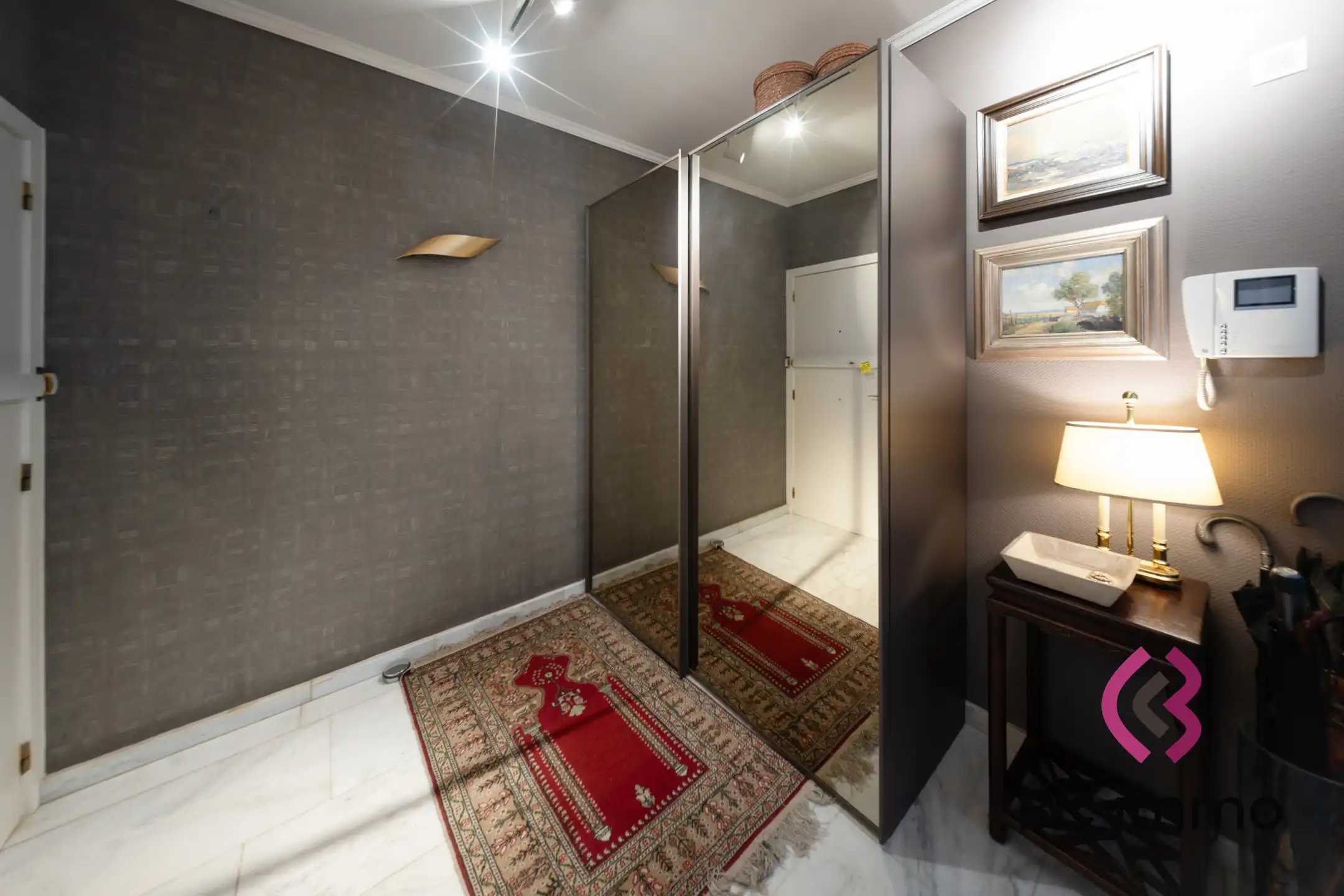 Exclusief appartement met 3 slaapkamers in hartje Hasselt foto 4