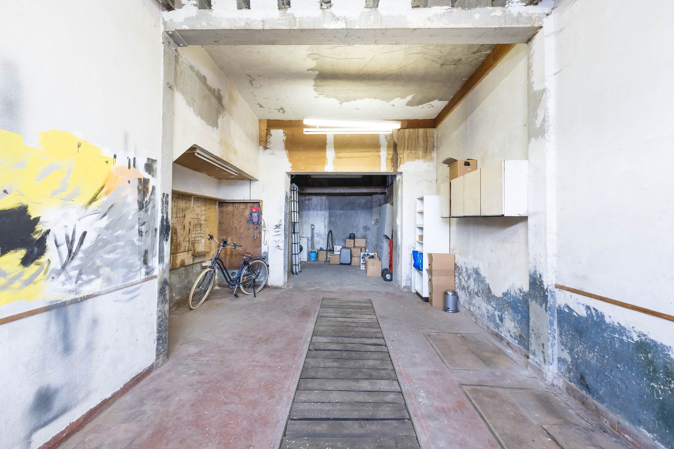 Een ruime woning met potentieel op toplocatie foto 22