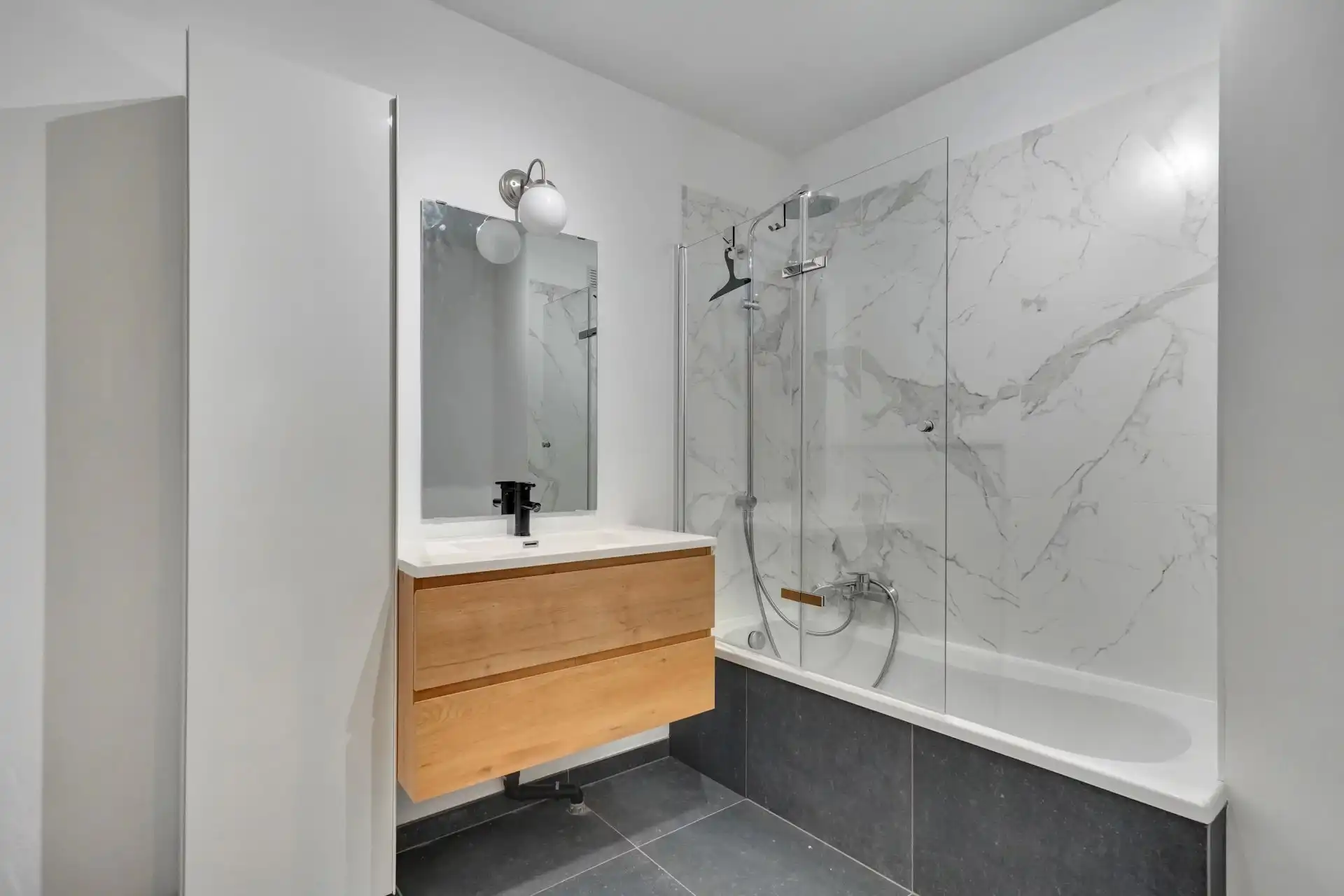 Ruime meergezinswoning met twee appartementen foto 17
