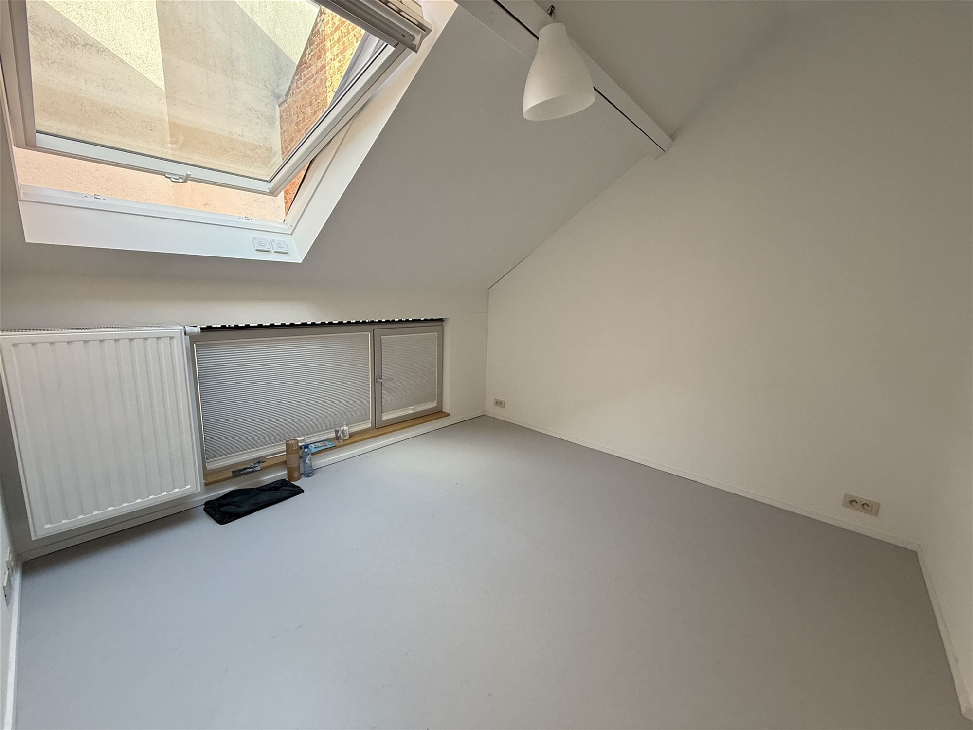 Ruim 3 slaapkamer appartement in centrum Brussel foto 6