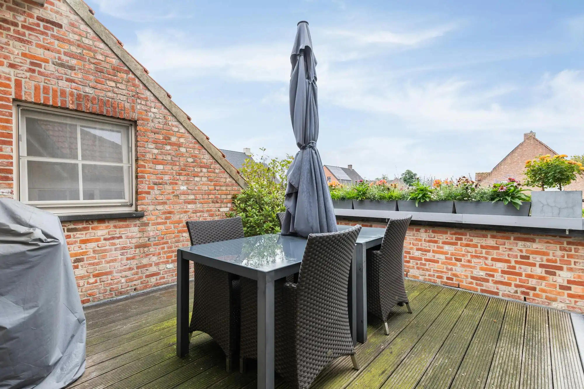 Woonst met B&B en appartement te koop in Minderhout foto 36
