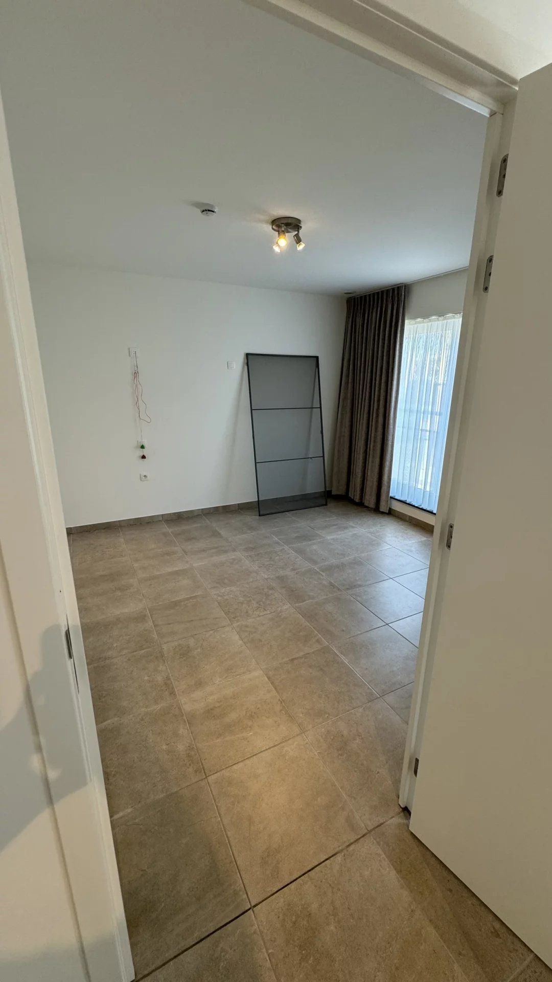 Serviceflat met balkon en 1 slaapkamer momennteel verhuurd te koop foto 17