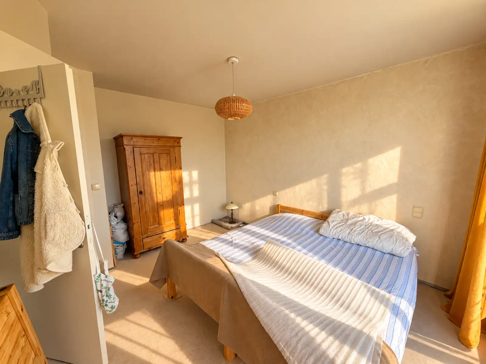 Lichtrijk dakappartement met ruim zonneterras en 1 slpk foto 10