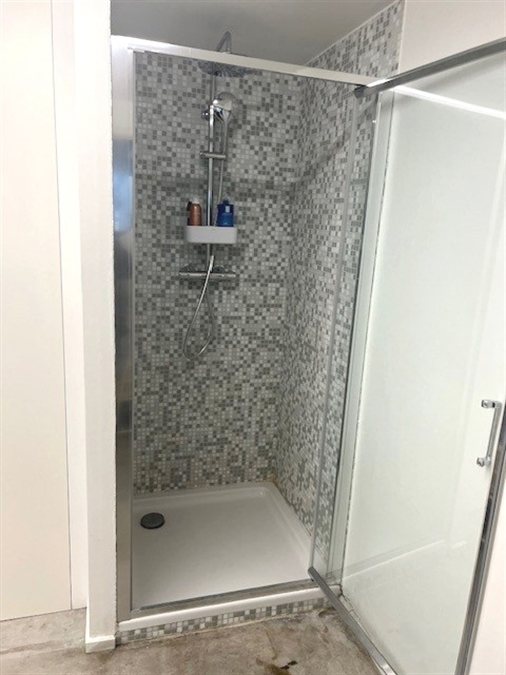 Ruime goed onderhouden loft van 235 m2 foto 27