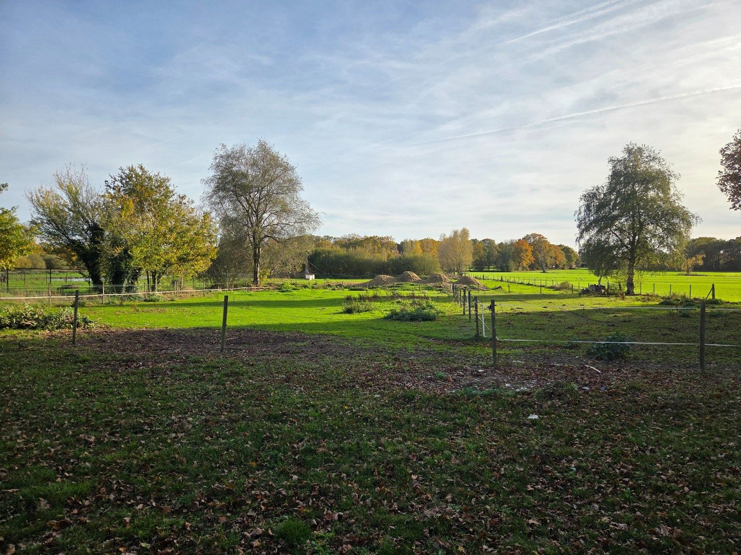 Woning met 3 slpks, schuur met 3 stallen en weiland op 2.288 m² nabij Geel-centrum ! foto 34