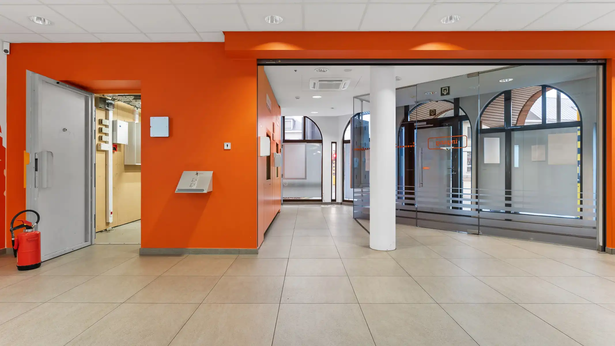 Commercieel te koop foto 7