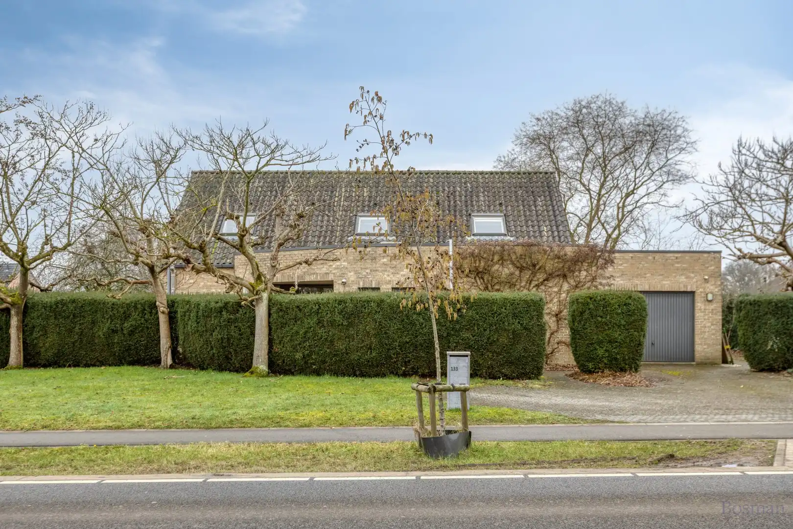 Instapklare gezinswoning te koop in Tessenderlo-Ham foto {{pictureIndex}}