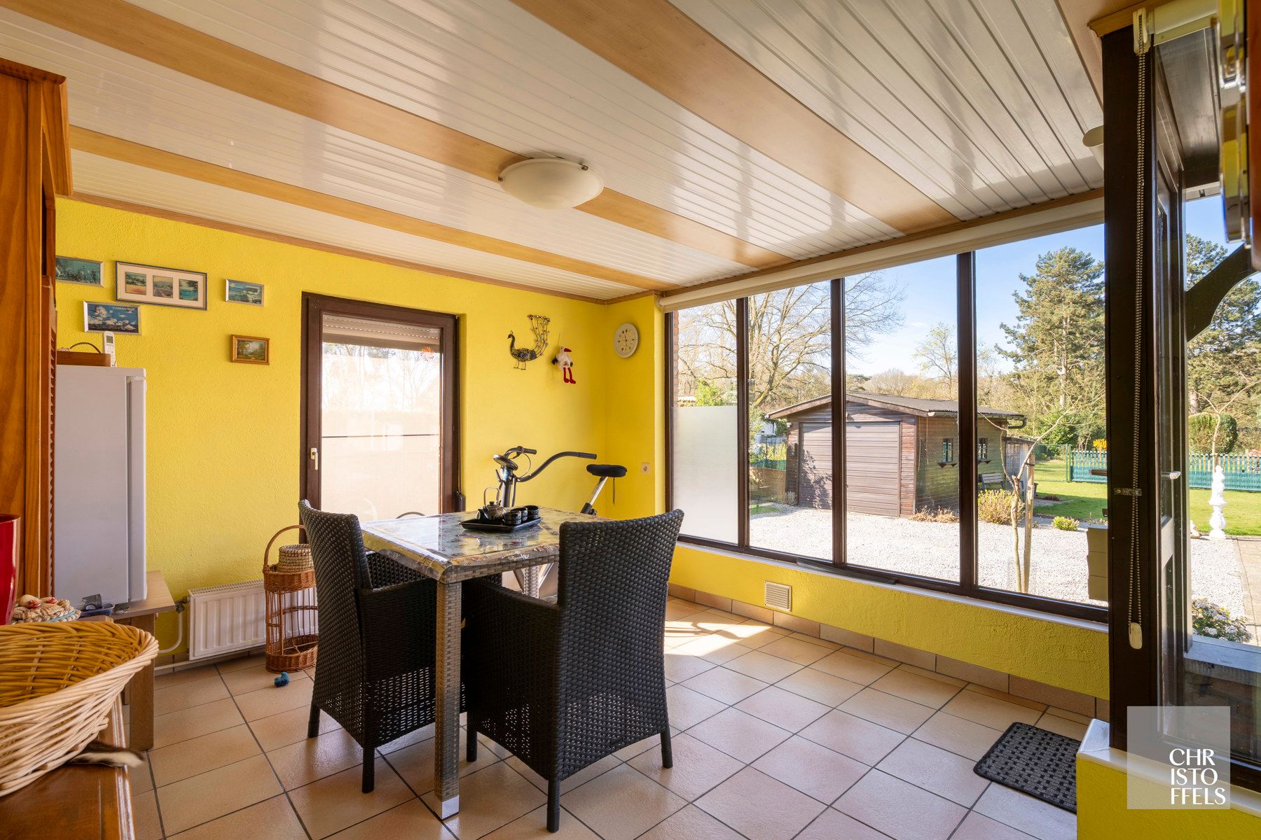 Te renoveren woning op een ruim perceel (1875m²) in Lanaken! foto 9