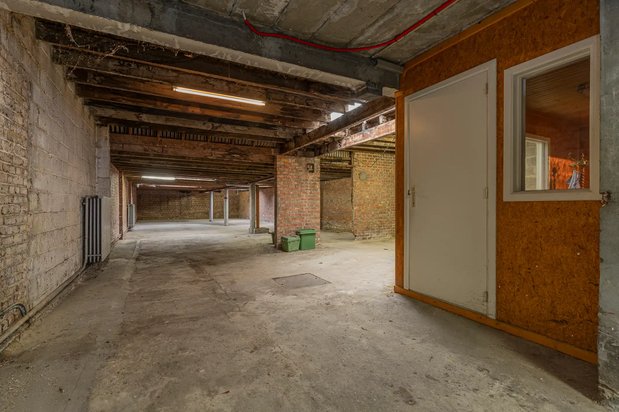 AALST – WONING MET VEEL STOCKAGERUIMTE OP TOPLOCATIE foto 21