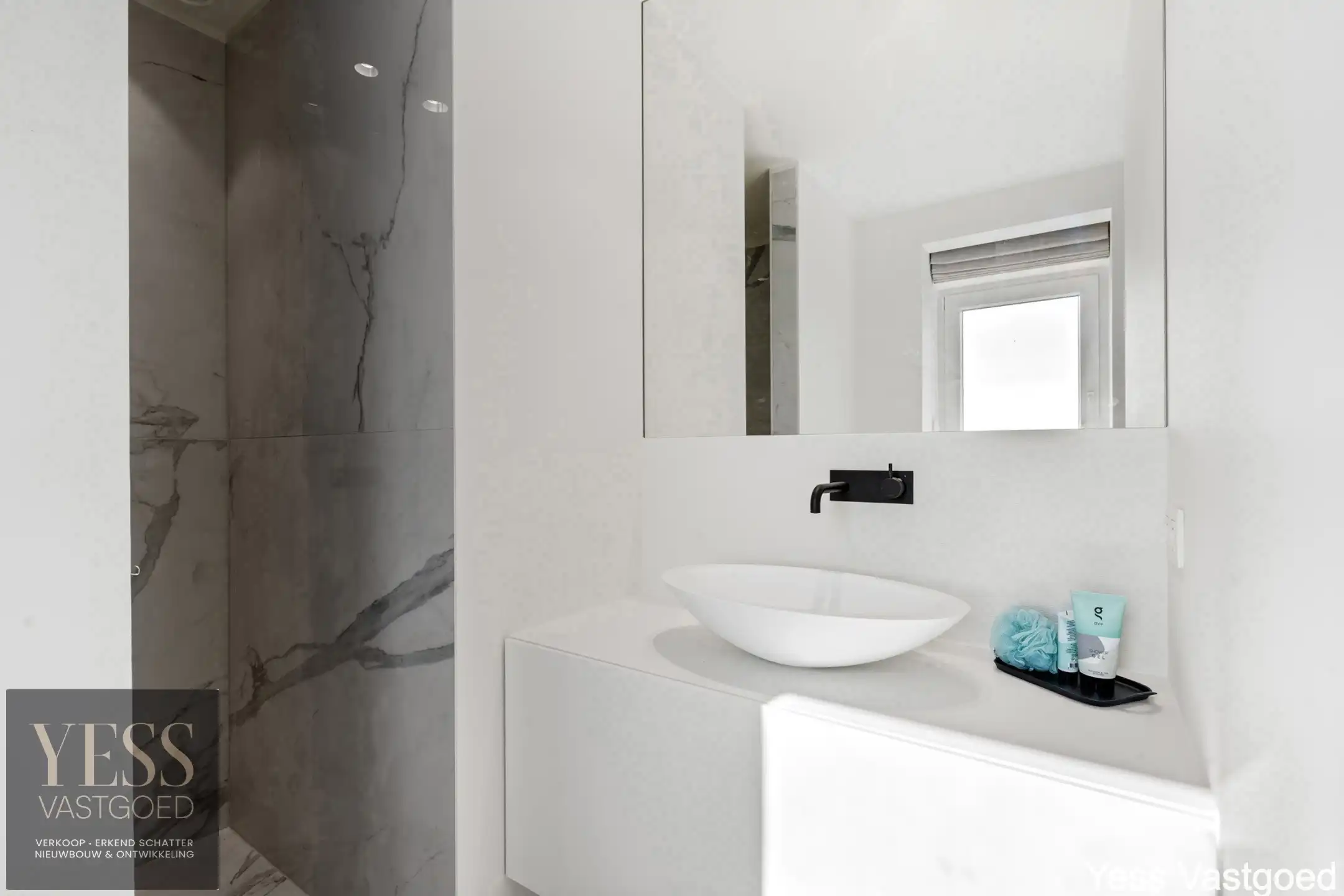 Prachtig appartement met zicht over het Zegemeer te Knokke. foto 13