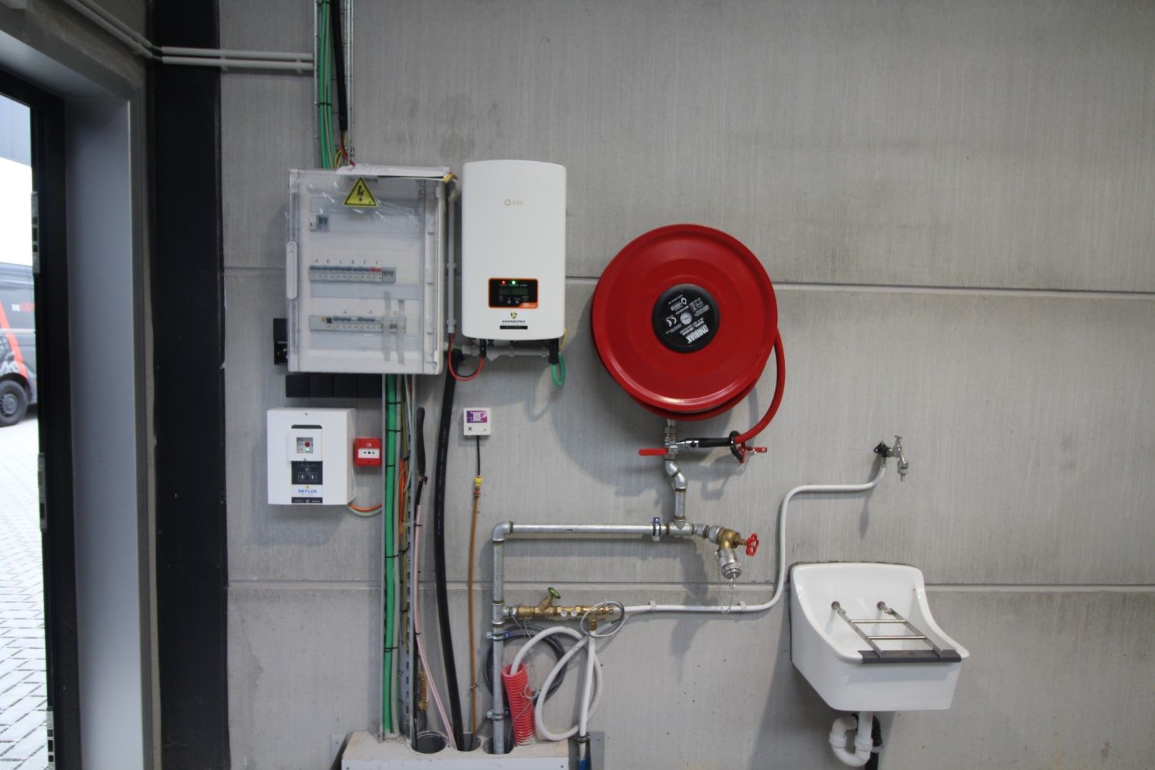 bedrijventerrein Kunstdal | uitstekend gelegen KMO-unit van 263m² foto 6