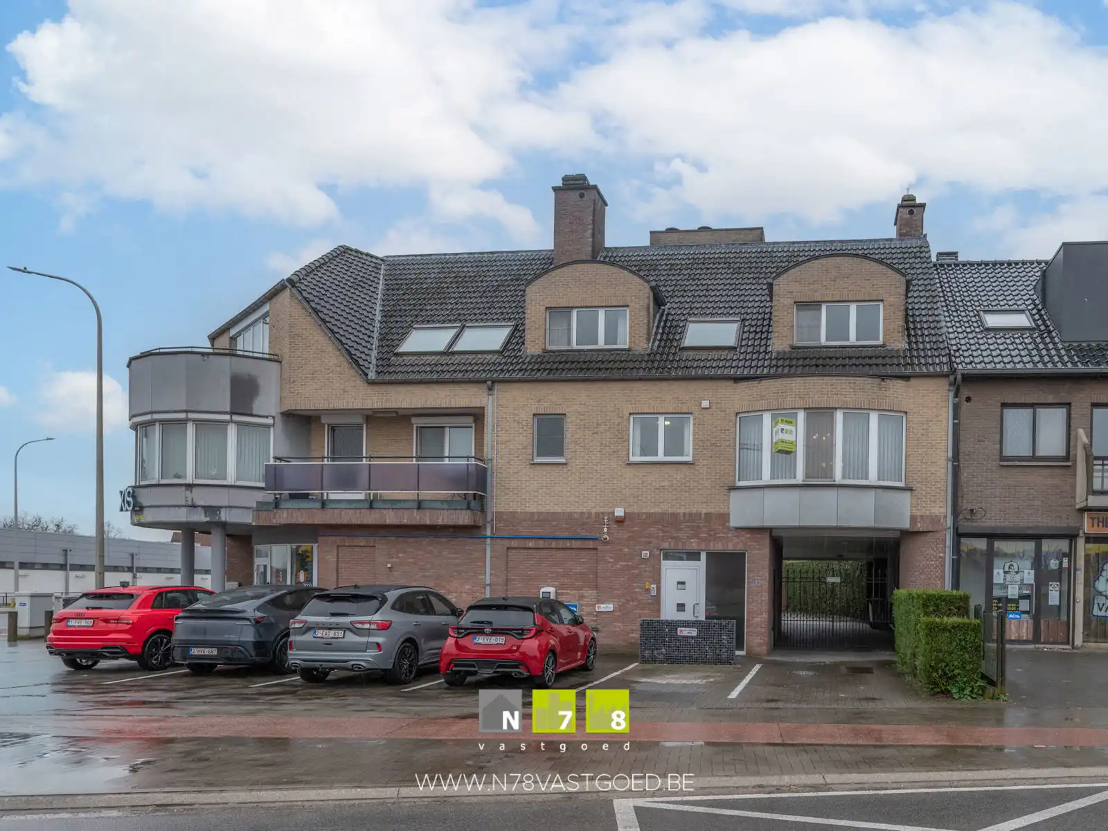 Appartement te koop foto {{pictureIndex}}