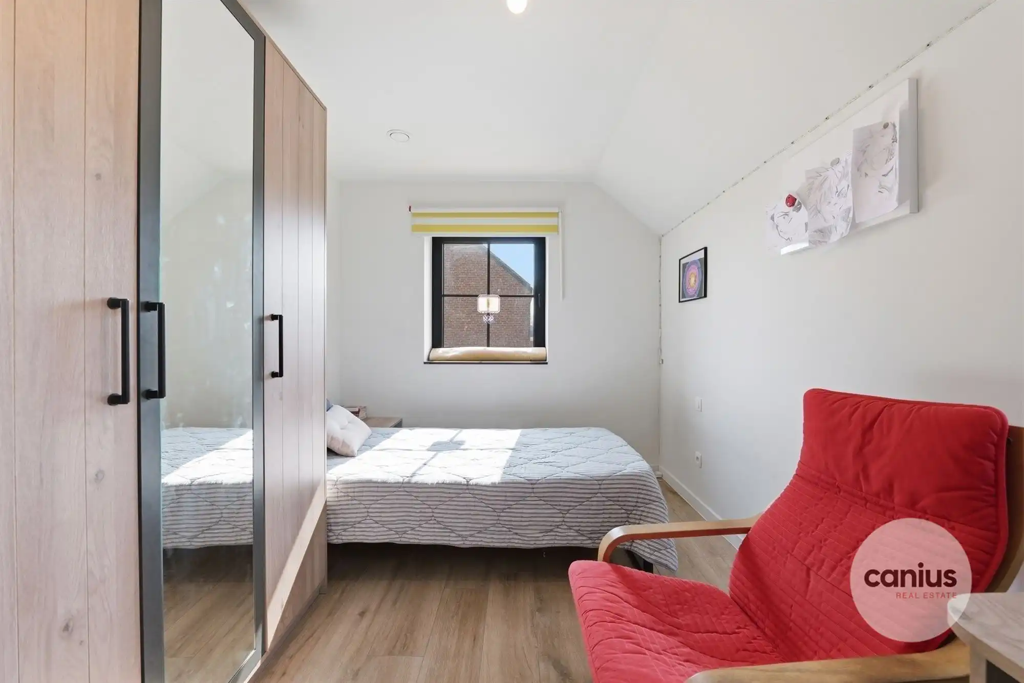 INSTAPKLARE WONING MET 3 SLKS & TUIN foto 11