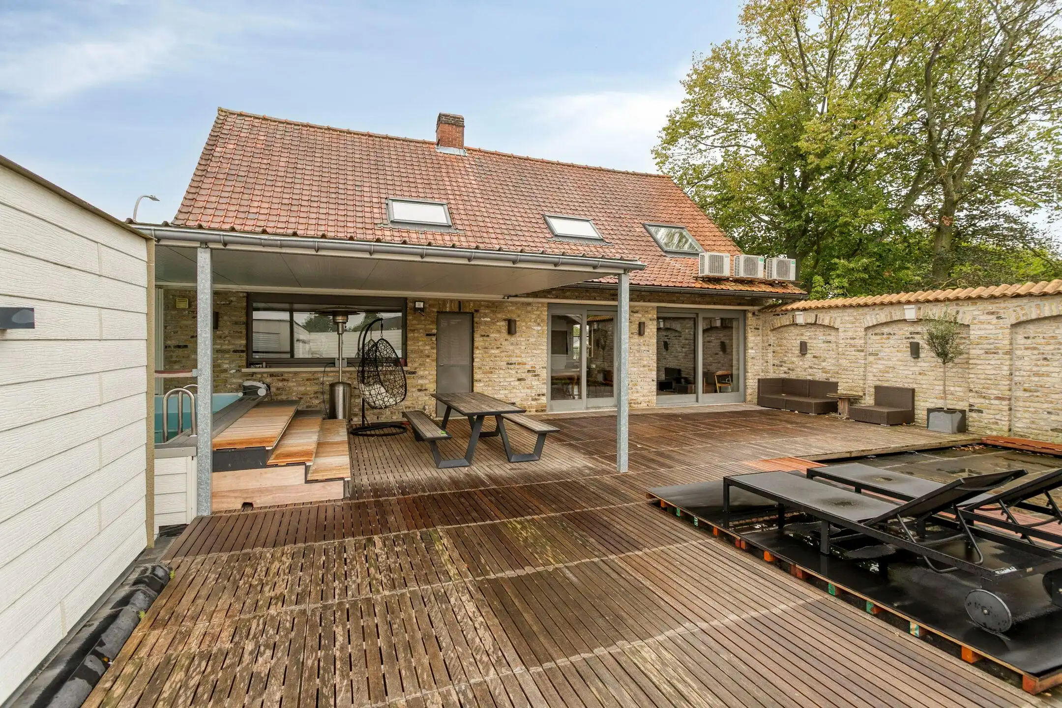 Ruime herenwoning met magazijn te koop in Deerlijk foto 20