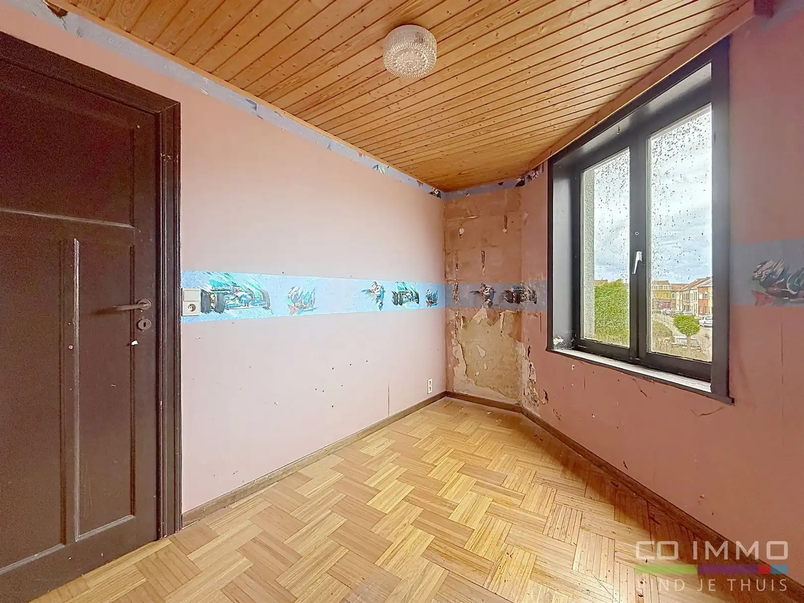 Te renoveren halfopen bebouwing, 4 slpks, garage en tuin foto 22