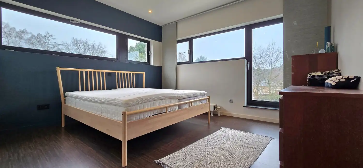 Ruime moderne woning op een perceel van 10a 12ca in een rustige, bosrijke omgeving te koop foto 12