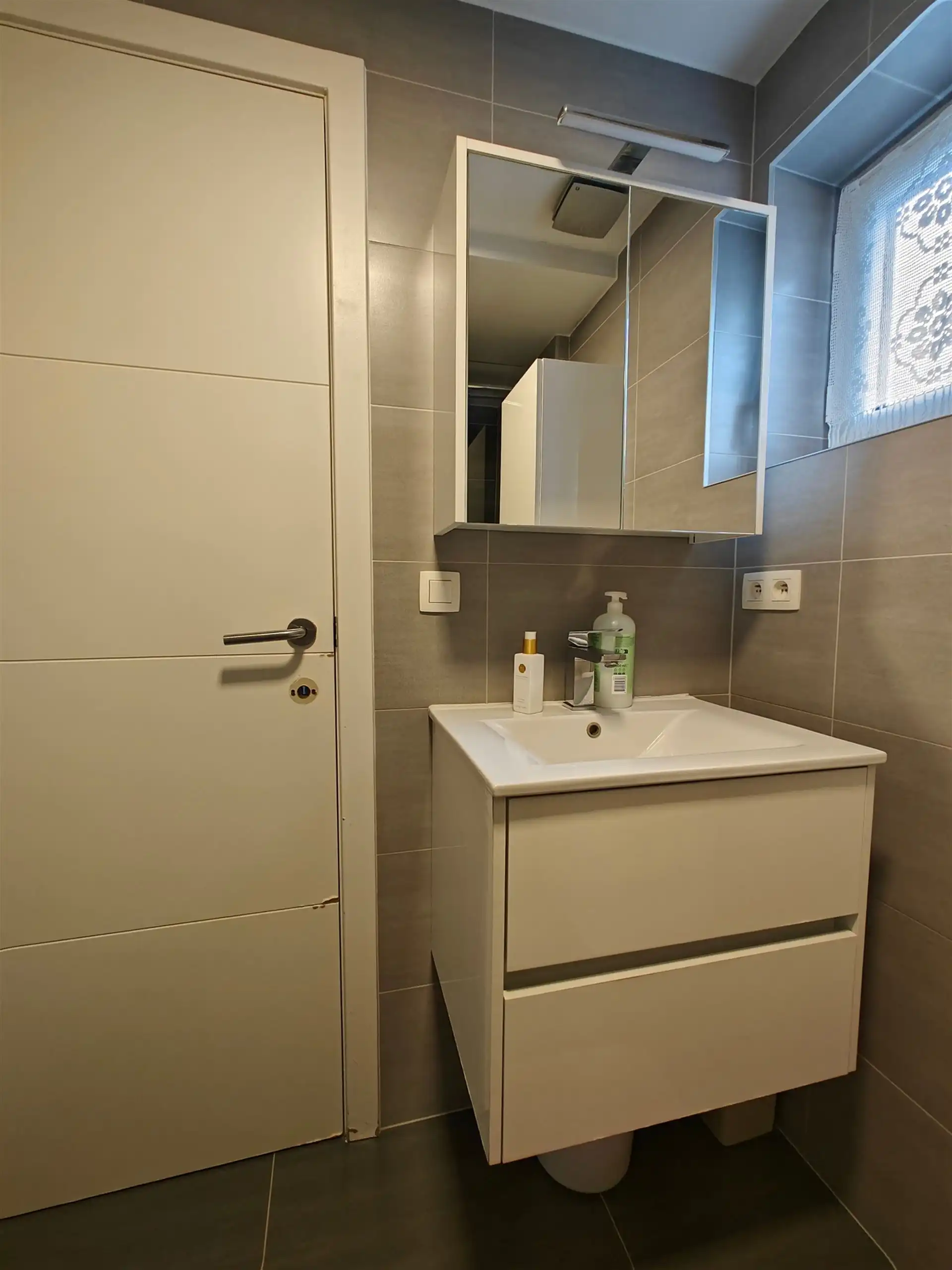 Instapklare woning met 3 slaapkamers  foto 17